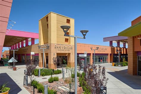 outlet shoppes of el paso